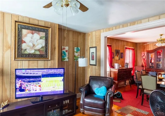 4th image of 1410 Howard Ave, Utica, NY 13501 | MLS# S1694634