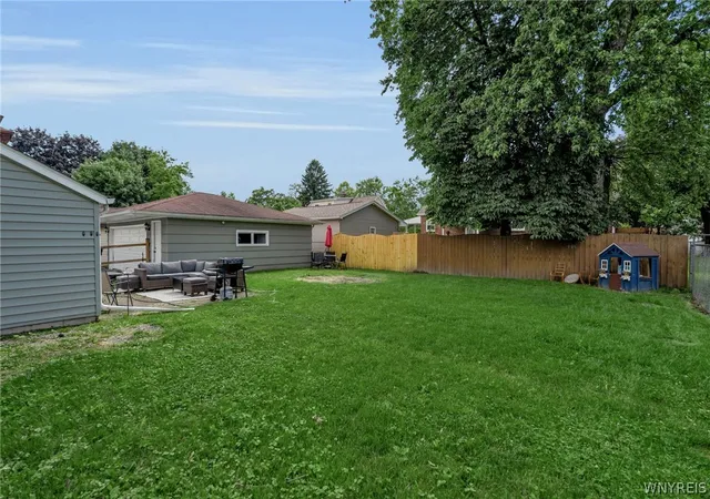 35th image of 134 Woodlawn Ave, Depew, NY 14043 | MLS# B1694729