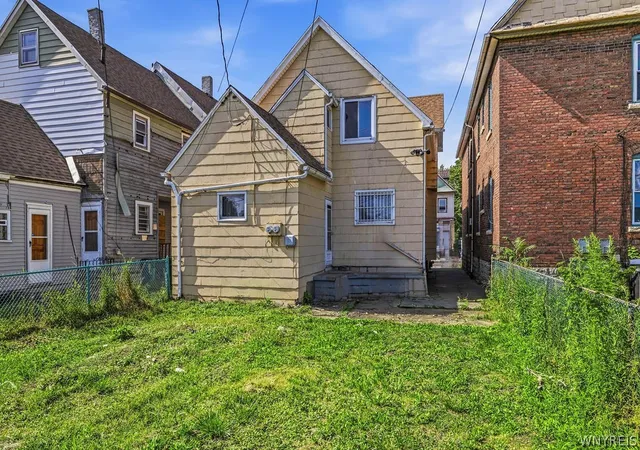 Listing Photo 2 - Condo for sale in building located at 349 Walden Ave, Buffalo, NY 14211 - Unit #