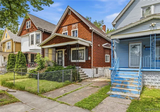 Photo 2 of Single family home for sale at 22 Frankfort Ave, Buffalo, NY 14211 | MLS# B1696047 | Listing updated on 2026-07-26