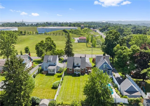 Photo 3 of Sale Pending at 314 S Orchard Rd, Syracuse, NY 13219 | MLS# S1695994 | Listing updated on 2026-07-27