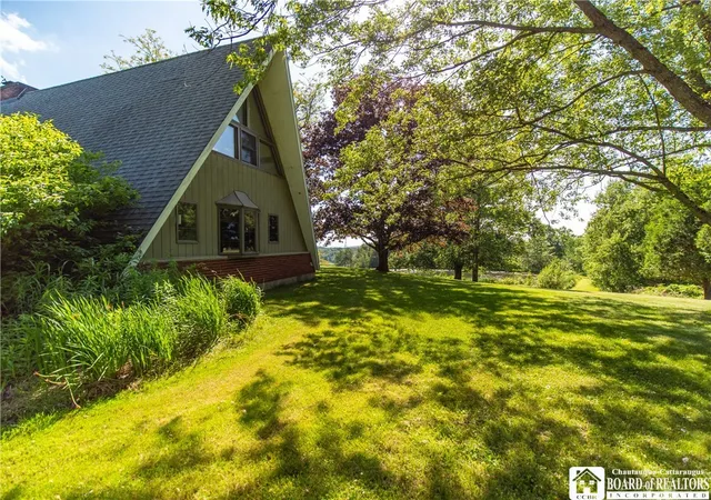 Photo 3 of Sale Pending at 179 Robbin Hl Rd, Frewsburg, NY 14738 | MLS# R1694365 | Listing updated on 2026-07-25