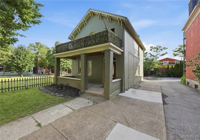 2nd image of 64 Prospect Ave, Buffalo, NY 14201 | MLS# B1696238