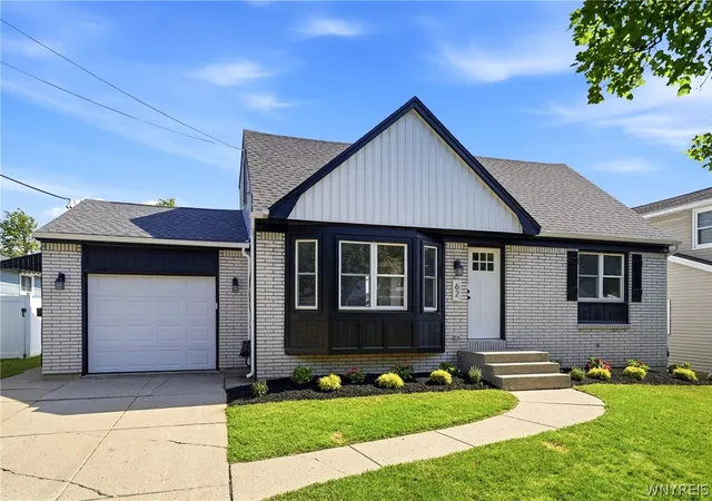 2nd image of 62 Camner Ave, Lancaster, NY 14086 | MLS# B1696090