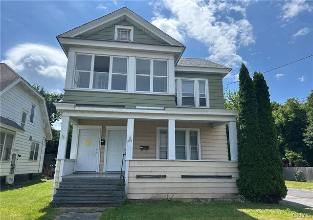 1st image of 205 Chemung St, Syracuse, NY 13204 | MLS# S1696275