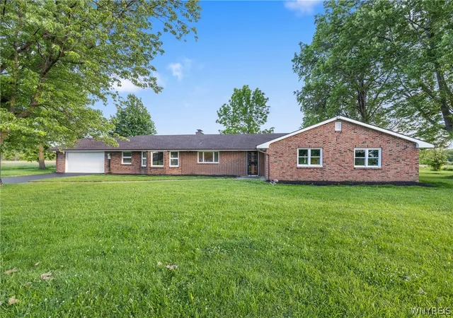 1st image of 1918 Lake Rd, Porter, NY 14174 | MLS# B1693595