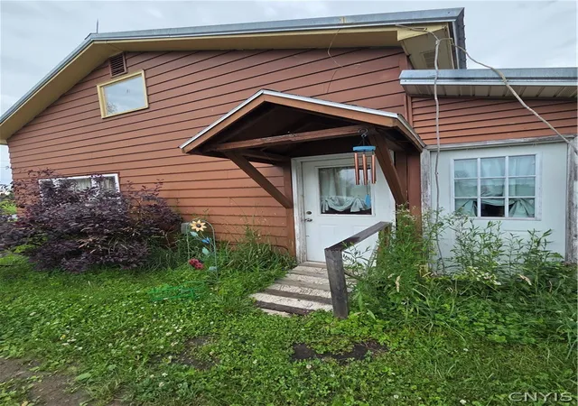 Photo 3 of Sale Pending at 6536 Henderberg Rd, Rome, NY 13440 | MLS# S1695350 | Listing updated on 2026-07-10
