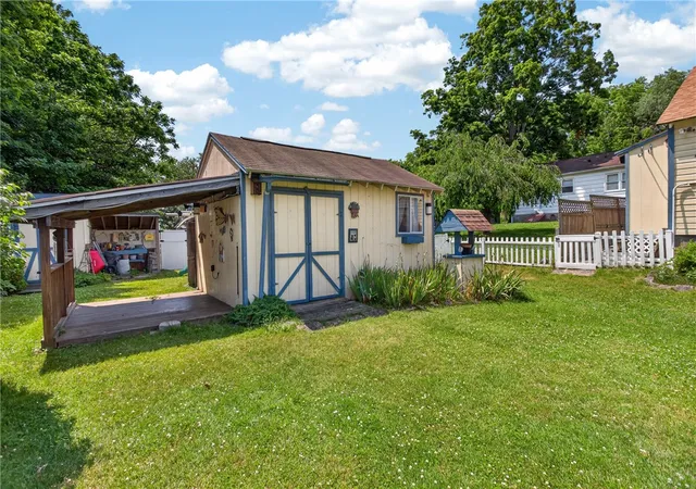 25th image of 30 Reynolds St, Oneonta, NY 13820 | MLS# R1696195