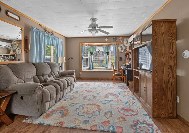 4th image of 30 Reynolds St, Oneonta, NY 13820 | MLS# R1696195