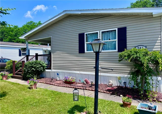 Homes for sale in Kirkland, NY | 741 Heloon Dr, Kirkland, NY 13323 | MLS# S1696176