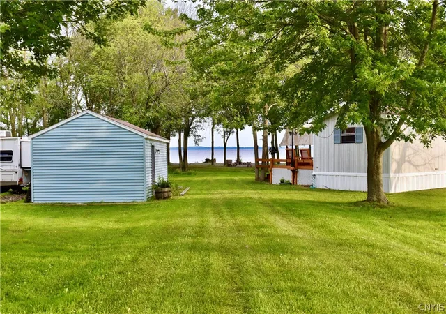 Homes for sale in Lyme, NY | 20551 S Shore Rd, Lyme, NY 13693 | MLS# S1695676