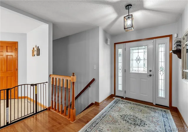 4th image of 3667 Spice Creek, Wheatfield, NY 14120 | MLS# B1696167