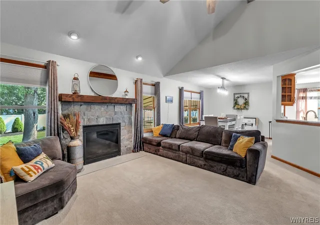 5th image of 3667 Spice Creek, Wheatfield, NY 14120 | MLS# B1696167