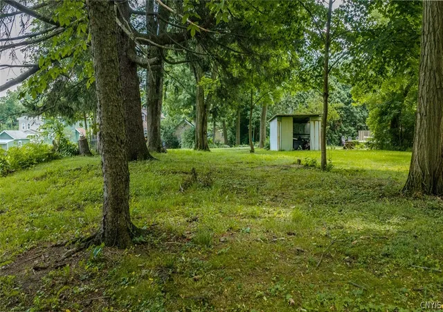 5th image of 218 James St, Canastota, NY 13032 | MLS# S1696323