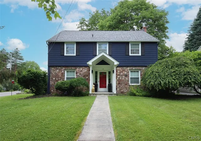1st image of 114 Cornwall Dr, Syracuse, NY 13214 | MLS# S1695776