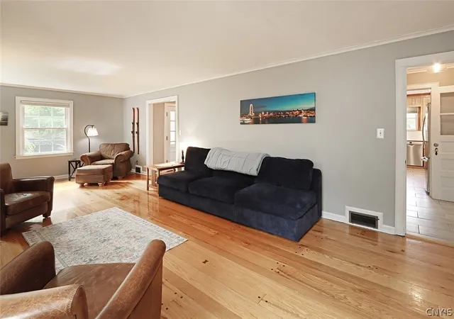 5th image of 114 Cornwall Dr, Syracuse, NY 13214 | MLS# S1695776