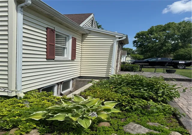 5th image of 3 Springbrook Dr, Chili, NY 14514 | MLS# R1696289