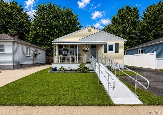 1st image of 1205 85th St, Niagara Falls, NY 14304 | MLS# B1696300