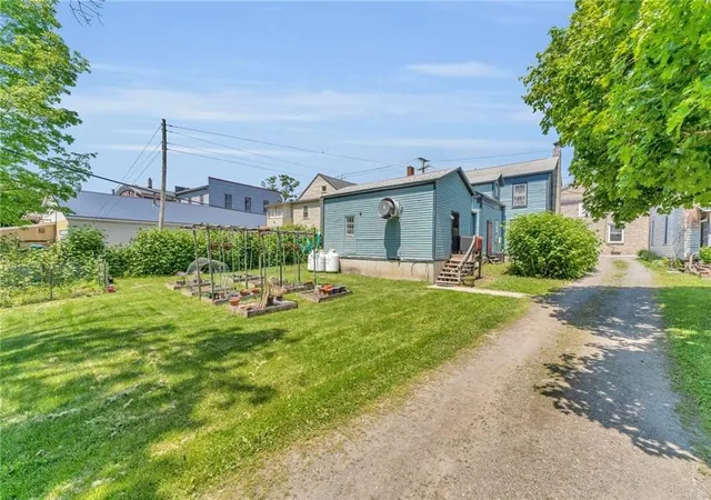 4th image of 4 Lancaster St, Cherry Valley, NY 13320 | MLS# R1695850