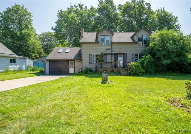 Photo 2 of Sale Pending at 6937 Wellington Dr, Derby, NY 14047 | MLS# B1696080 | Listing updated on 2026-07-14