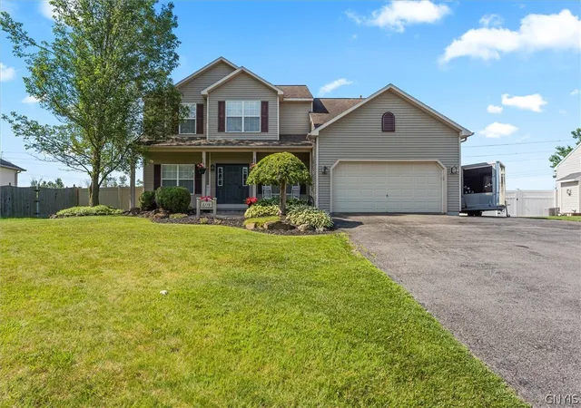 3rd image of 8778 Alizarin Ave, Cicero, NY 13039 | MLS# S1695916