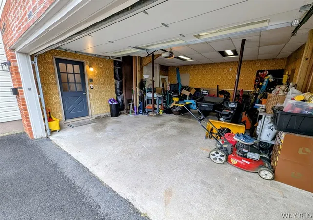 46th image of 927 Pioneer Dr, North Tonawanda, NY 14120 | MLS# B1696230