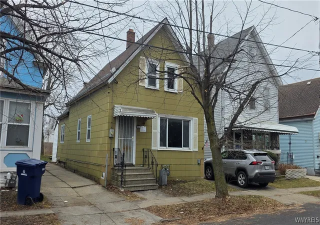 Homes for sale in Buffalo, NY | 119 Gilbert St, Buffalo, NY 14206 | MLS# B1696454