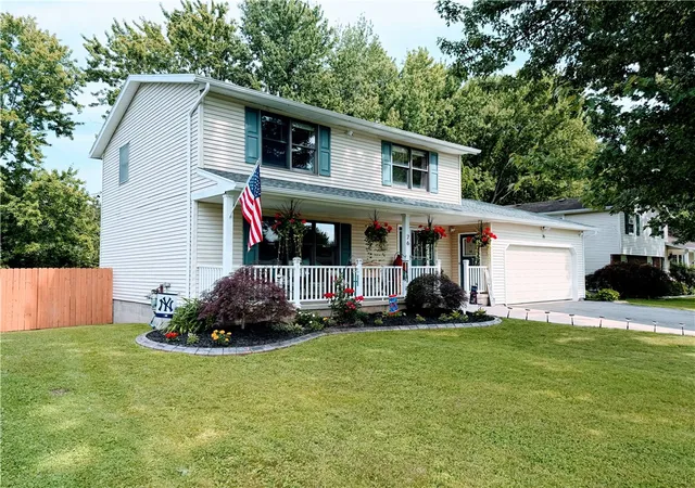 4th image of 76 Emerald Pt, Chili, NY 14624 | MLS# R1695463