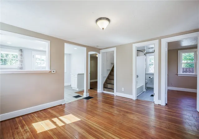28th image of 242 River Meadow Dr, Rochester, NY 14623 | MLS# R1693135