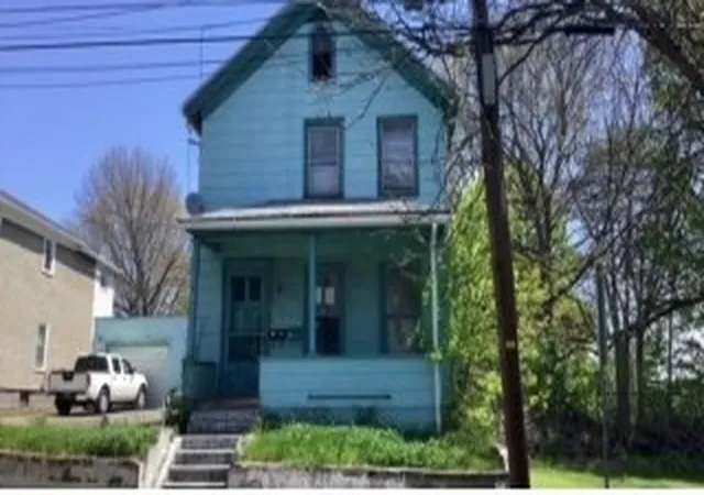 8th image of 6 Stuyvesant St, Binghamton, NY 13901 | MLS# R1696471