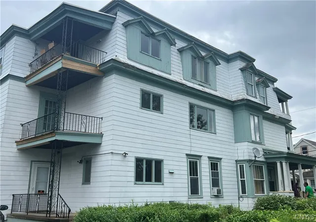 Homes for sale in Utica, NY | 536 Jefferson Ave, Utica, NY 13501 | MLS# S1695686