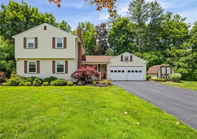 Homes for sale in Brighton, NY | 159 Ledgerock Ln, Brighton, NY 14618 | MLS# R1694006