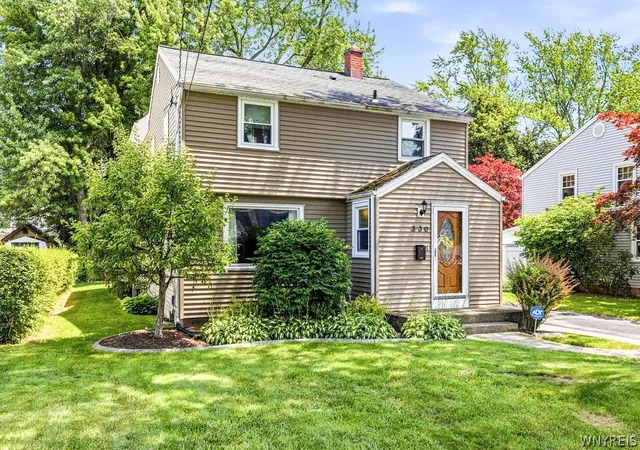 1st image of 330 Rudlen Rd, Lewiston, NY 14092 | MLS# B1695834