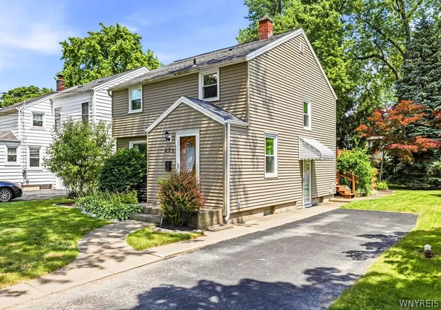 3rd image of 330 Rudlen Rd, Lewiston, NY 14092 | MLS# B1695834