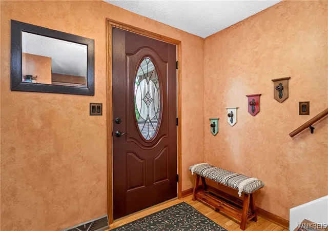 Homes for sale in West Seneca, NY | 58 Tobey Hill Dr, West Seneca, NY 14224 | MLS# B1692245
