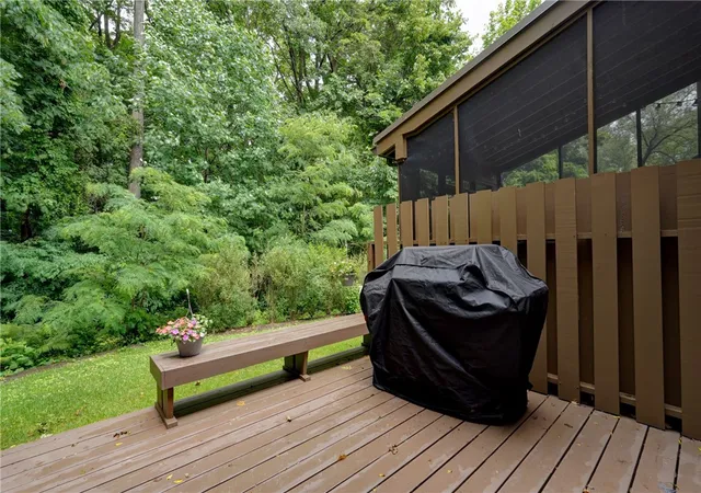 49th image of 88 Great Wood Cir, Fairport, NY 14450 | MLS# R1695568
