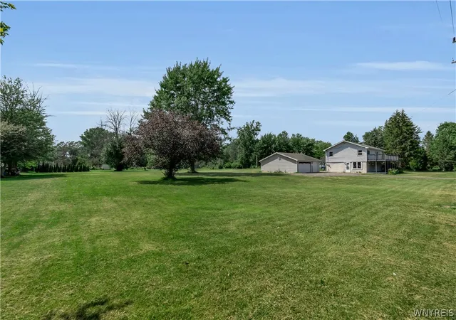 3rd image of 3484 Murphy Rd, Newfane, NY 14108 | MLS# B1695234