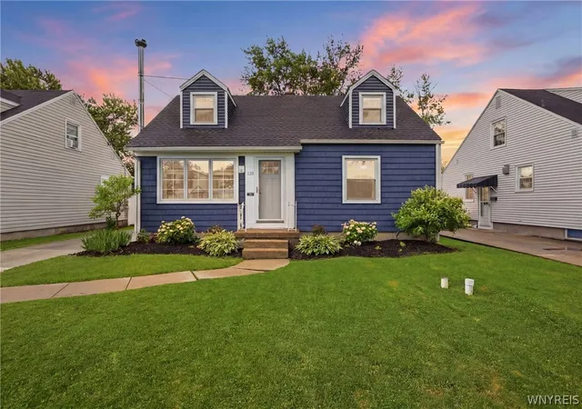 3rd image of 128 Wrexham Ct S, Tonawanda, NY 14150 | MLS# B1696336