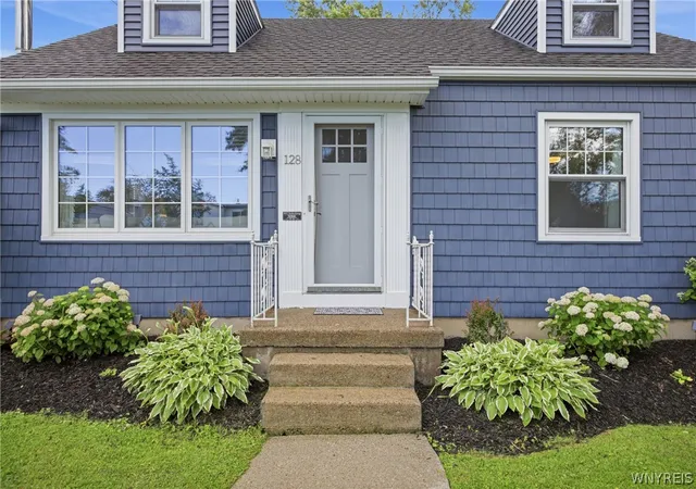 4th image of 128 Wrexham Ct S, Tonawanda, NY 14150 | MLS# B1696336
