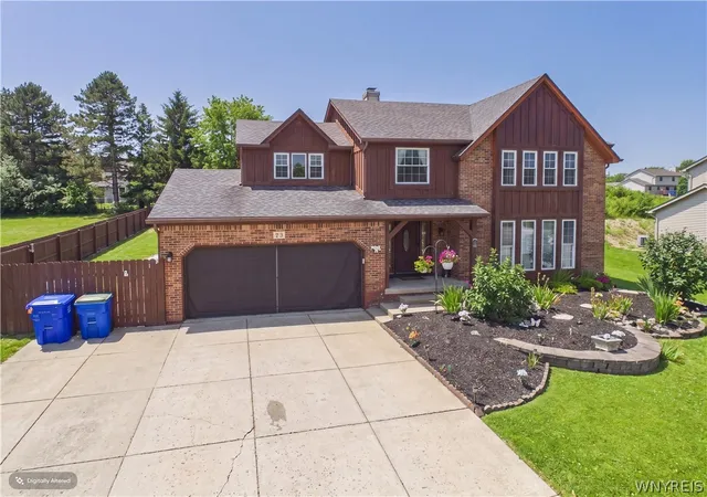 3rd image of 73 Larsen Ln, Buffalo, NY 14224 | MLS# B1695732