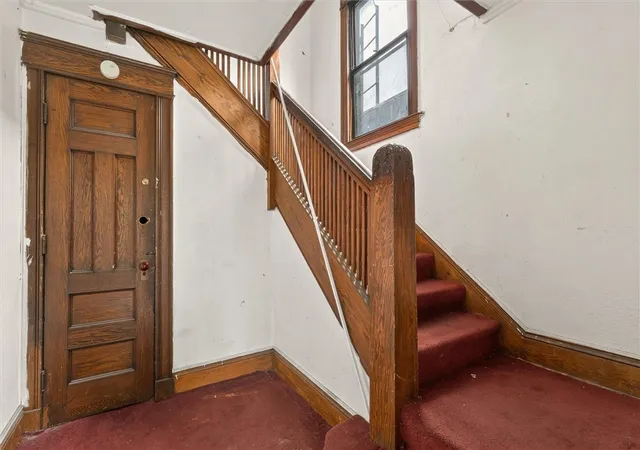 Listing Photo 3 - Condo for sale in building located at 372 Hayward Ave, Rochester, NY 14609 - Unit #370