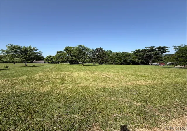 Homes for sale in Lenox, NY | 312 Tuttle Ave, Lenox, NY 13032 | MLS# S1696272