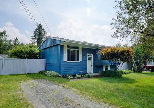 2nd image of 496 Plank Rd, Macedon, NY 14502 | MLS# R1696484
