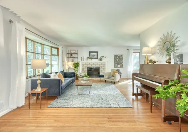 Photo 3 of Sale Pending at 83 Hillhurst Ln, Rochester, NY 14617 | MLS# R1696482 | Listing updated on 2026-07-31