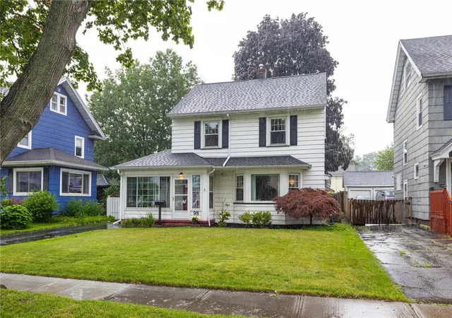 Homes for sale in Irondequoit, NY | 98 Wimbledon Rd, Irondequoit, NY 14617 | MLS# R1696256