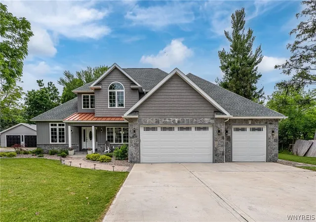 1st image of 924 Klein Rd, Buffalo, NY 14221 | MLS# B1696509