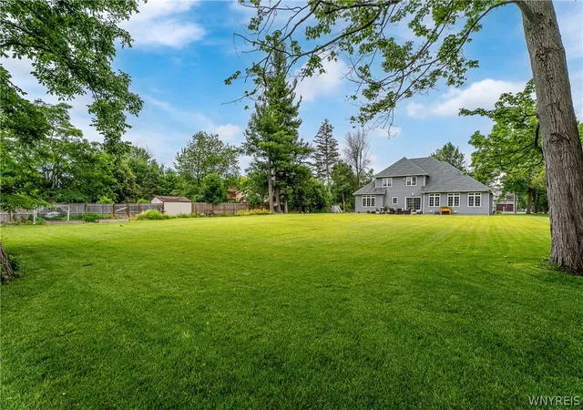 43rd image of 924 Klein Rd, Buffalo, NY 14221 | MLS# B1696509