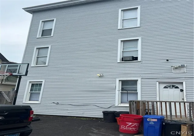 2nd image of 770 Bleecker St, Utica, NY 13501 | MLS# S1695688