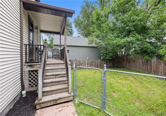 Photo 4 of Sale Pending at 37 Fruehauf Ave, Buffalo, NY 14226 | MLS# B1690371 | Listing updated on 2026-08-01