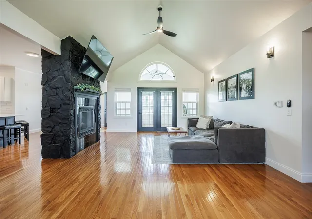 Photo 4 of Sale Pending at 10181 Francis Rd, Batavia, NY 14020 | MLS# R1696433 | Listing updated on 2026-07-21